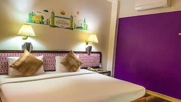 Deluxe Room, Air Conditioner | 書桌、手提電腦工作空間、遮光窗簾/窗簾、免費 Wi-Fi