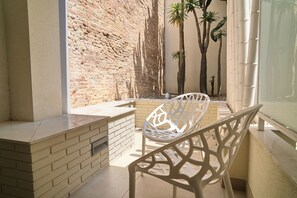 Chambre Triple Familiale | Terrasse/Patio