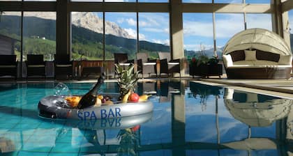Hotel Serena