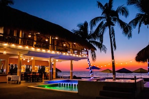 Sun deck - Tronco Bay Inn (Troncones)