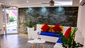Reception - Tronco Bay Inn (Troncones)