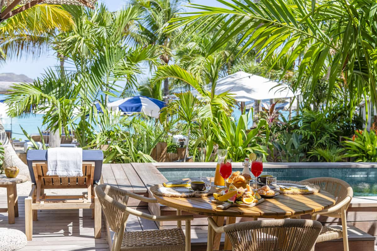 Sunset Corail Beach House - Saint Jean | Luxe beddengoed, een minibar, een kluis op de kamer