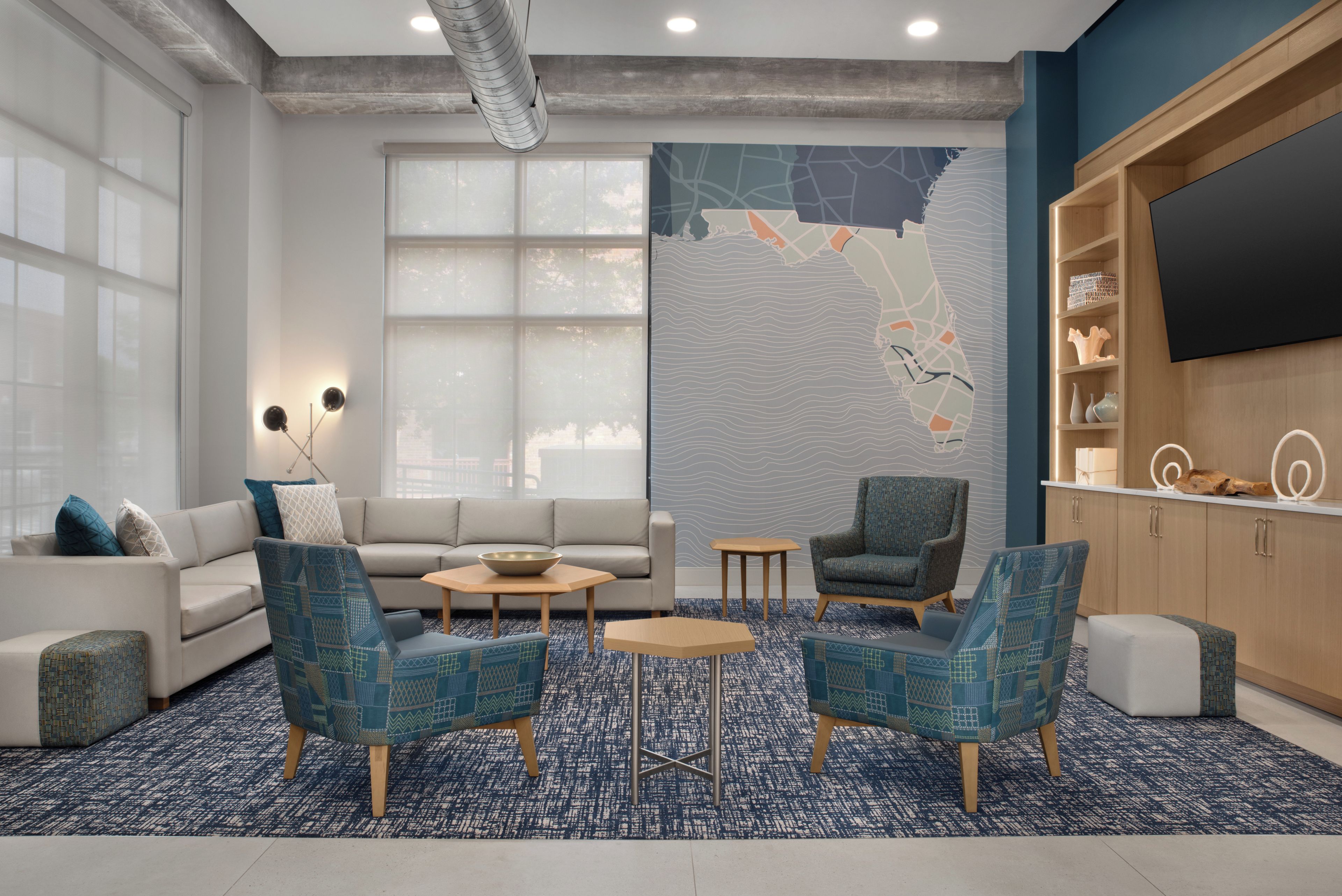 Photo - Holiday Inn Express Pensacola Downtown, An Ihg