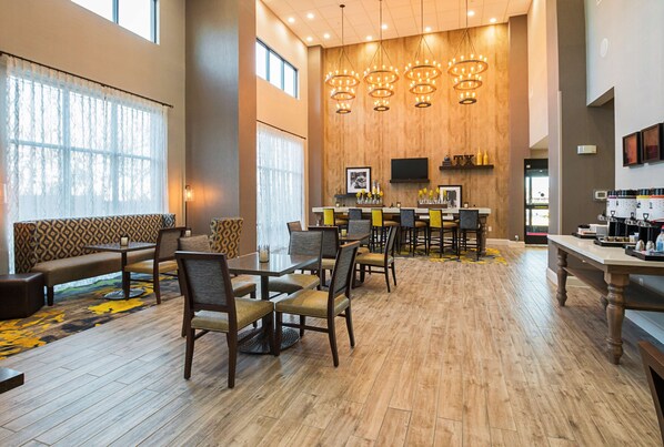 Restaurant - Hampton Inn & Suites Colleyville DFW Airport West (Colleyville)