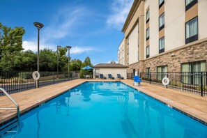 Outdoor pool - Hampton Inn Paragould (Paragould)