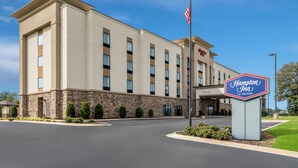 Unclassified image, 4 of 45, button - Hampton Inn Paragould (Paragould)