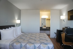 Wifi gratis y ropa de cama