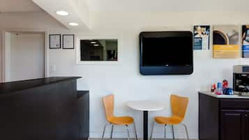 Área de estar no saguão