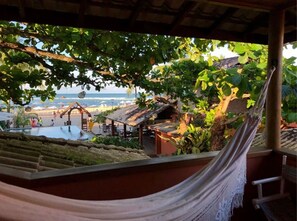 Master Vista Mar com Banheira Hidromassagem | Vista del balcón