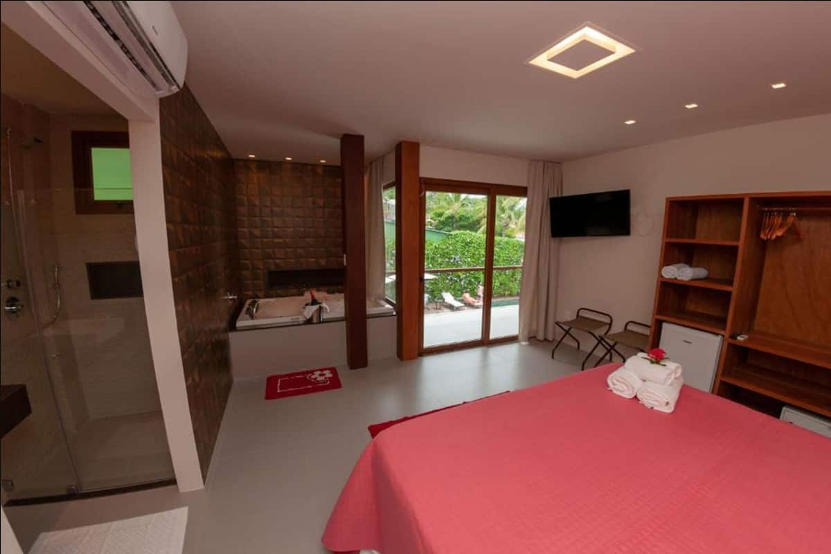 Master Vista Lateral Mar com Banheira Hidromassagem | 미니바, 객실 내 금고, 암막 커튼, 무료 WiFi