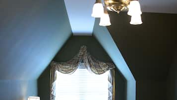 1 chambre, décoration personnalisée, ameublement personnalisé