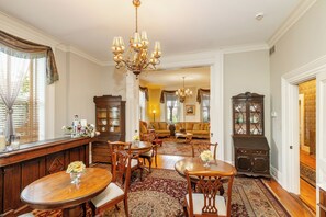 Free daily full breakfast 