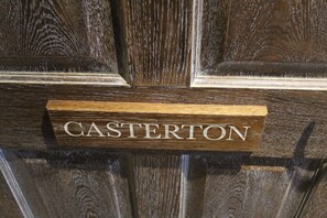 Deluxe Double Room, Ensuite - Red Dragon Inn (Carnforth)