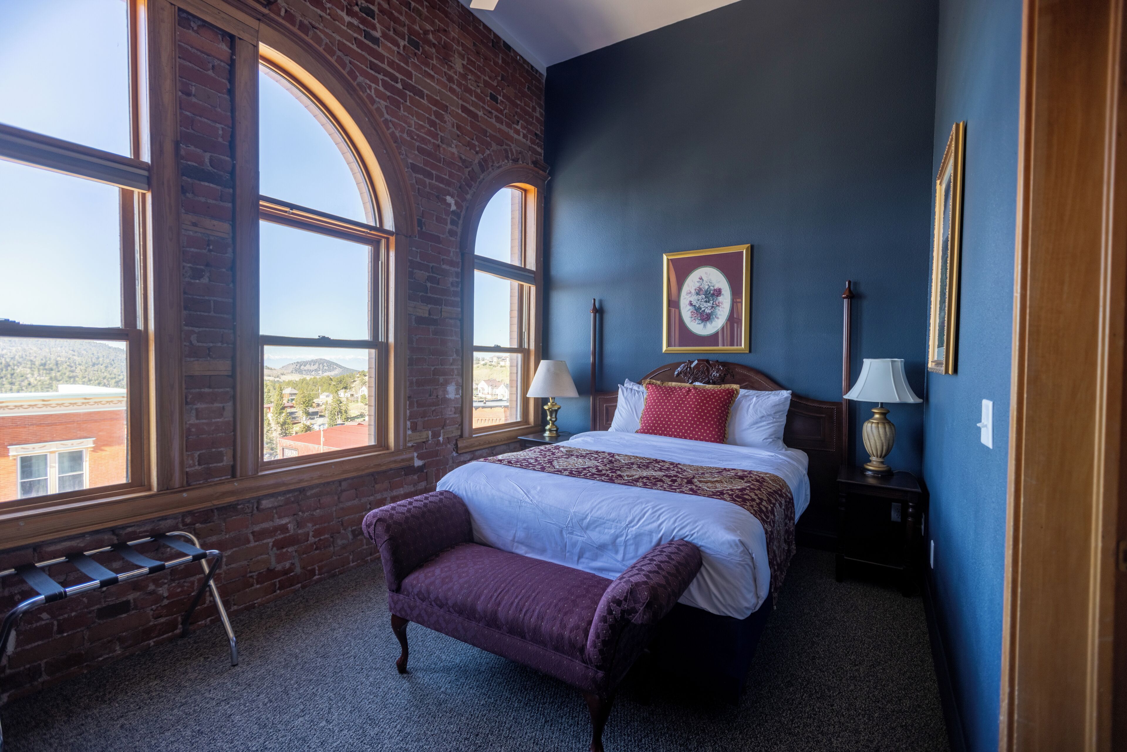 Deluxe Room, 1 Queen Bed (Top Floor) | Desk, laptop workspace, iron/ironing board, cribs/infant beds