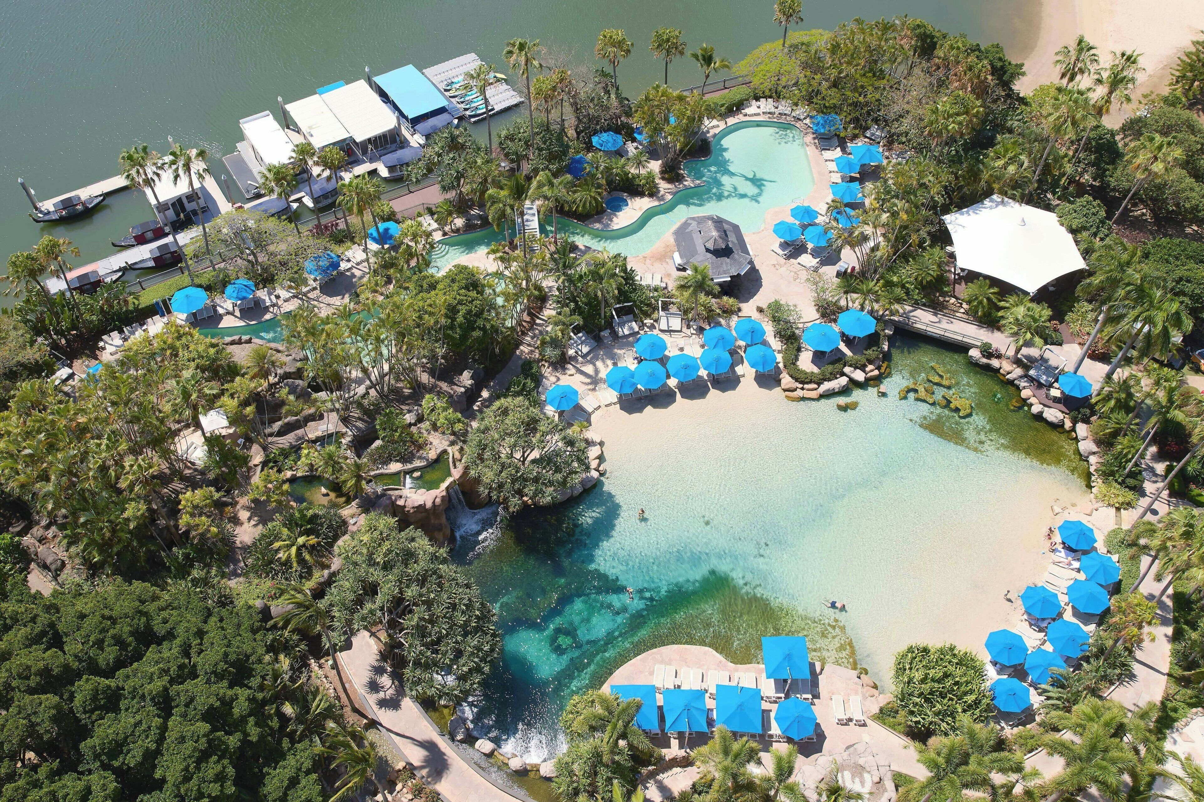 In-room safe, desk, laptop workspace, iron/ironing board