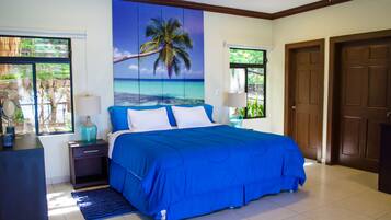 Luxury Double Room, 1 King Bed, Ocean View | 2 bedrooms, premium bedding, in-room safe, blackout curtains