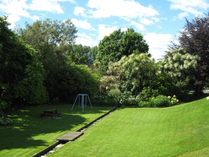 Garden - Golden Bay Motel (Takaka)