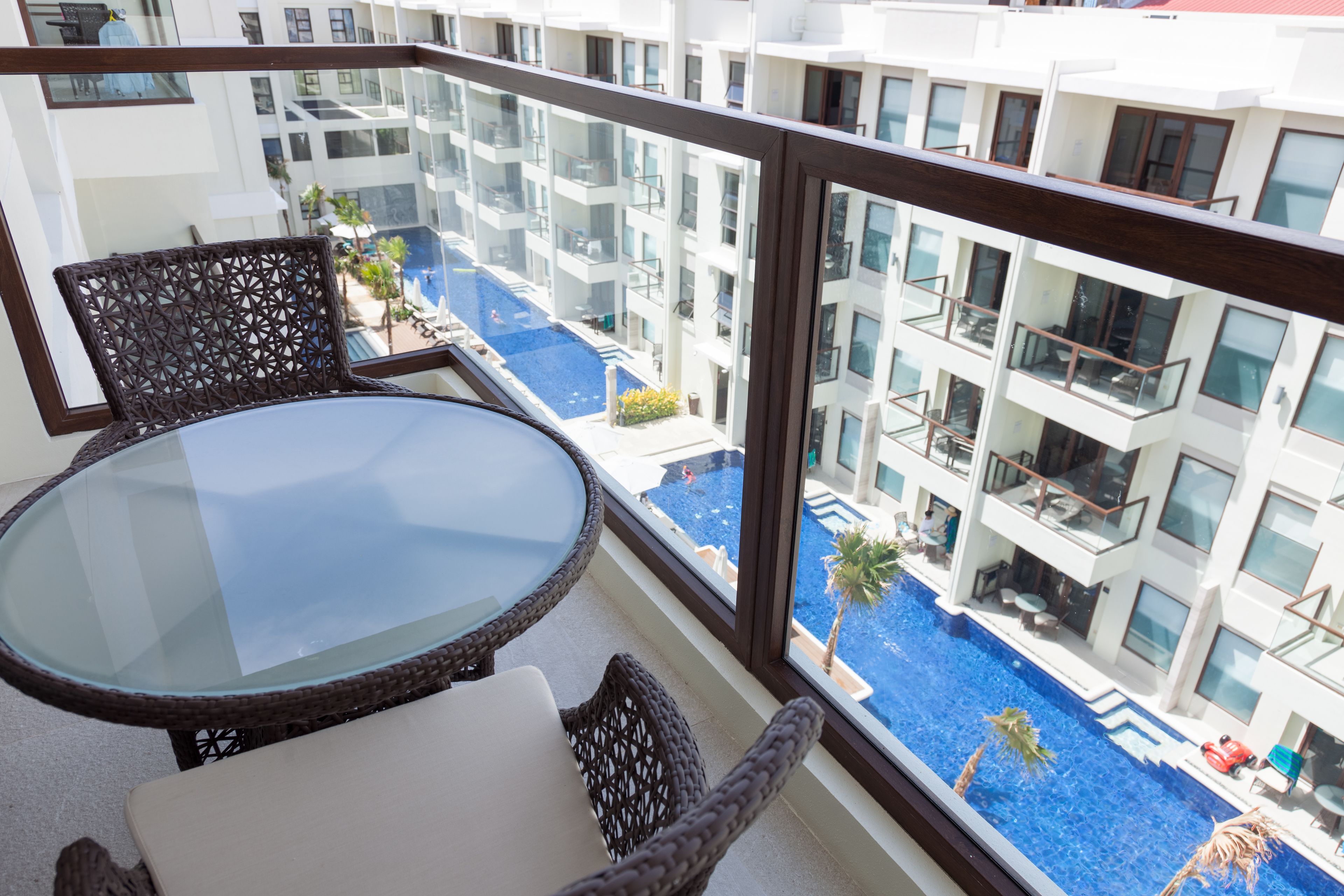 deluxe room (east wing - main roadside) | balcony view