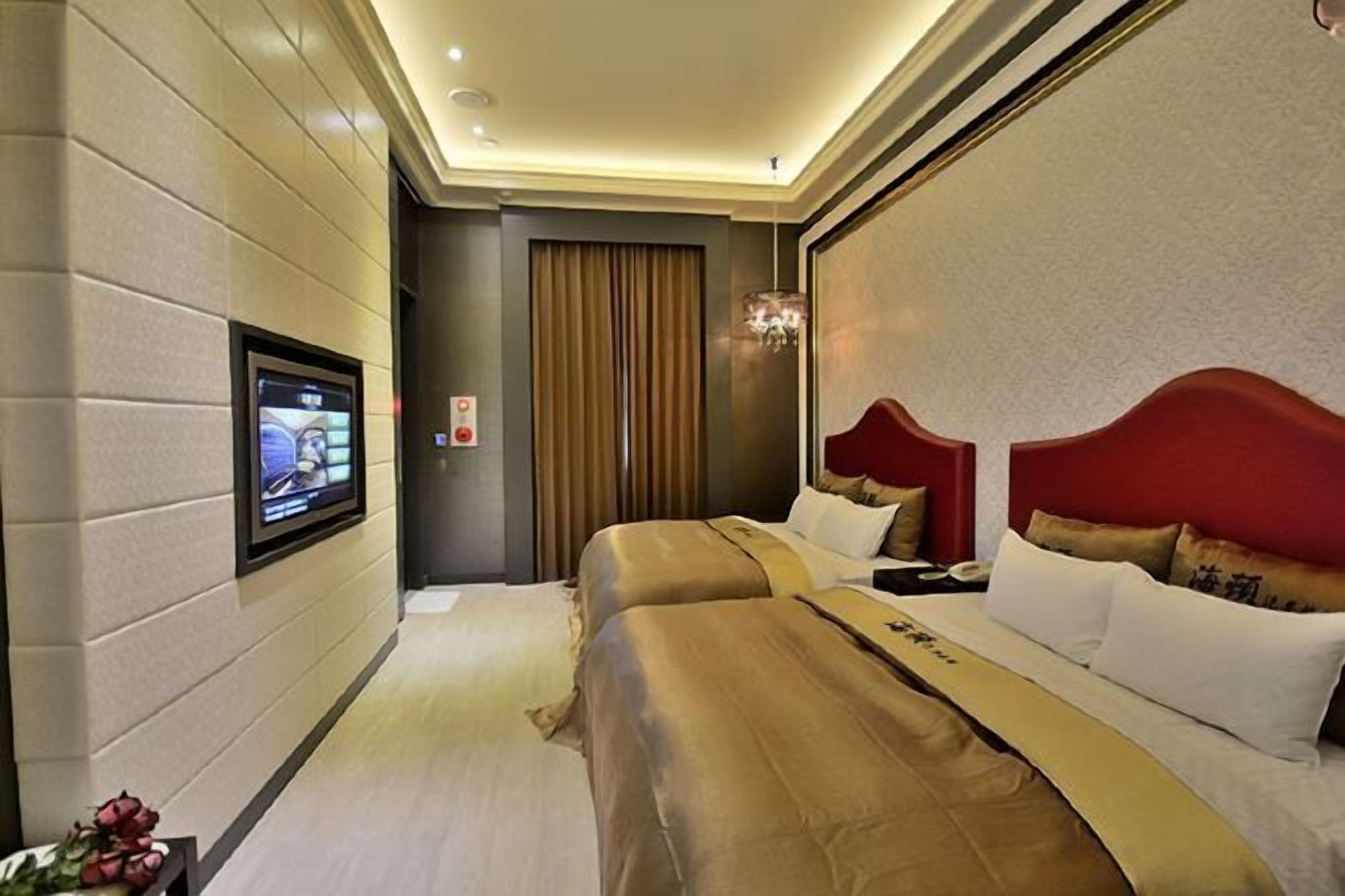 羽絨被、迷你吧、遮光布/窗簾、隔音