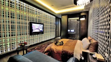 Down comforters, minibar, blackout drapes, soundproofing