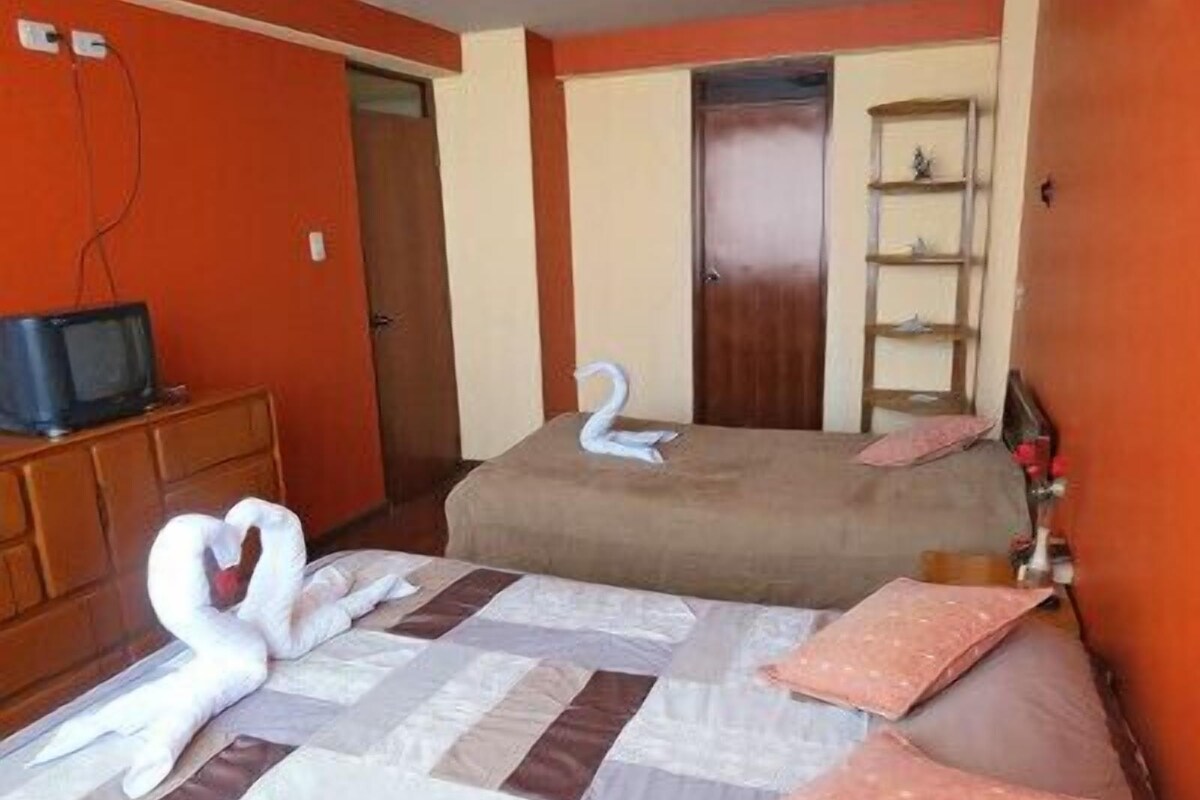 Chambre avec lits jumeaux | Literie de qualité supérieure, Wi-Fi gratuit