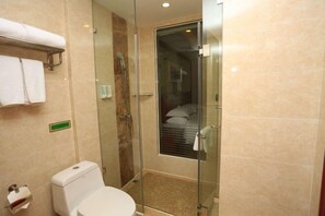 Children's dressing gowns - Vienna Hotel (Chongqing East Station Changshengqiao Metro Station) (Chongqing)