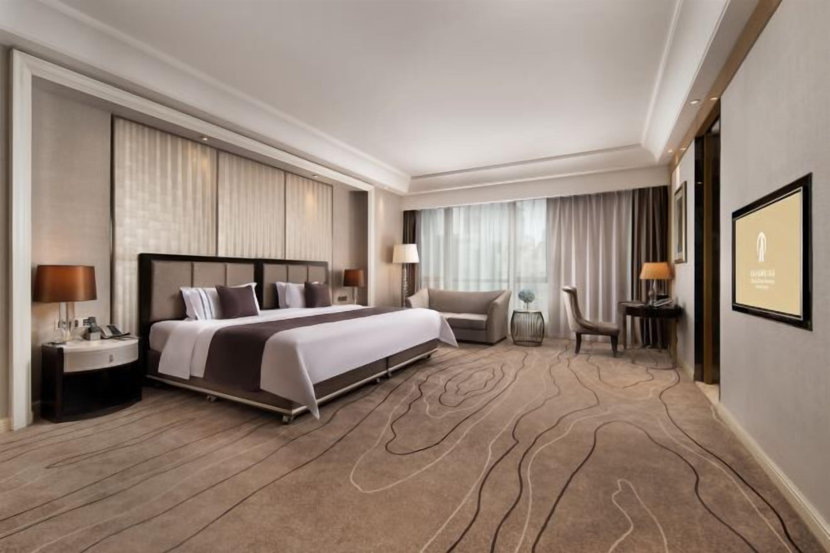 Minibar, in-room safe, desk, blackout drapes