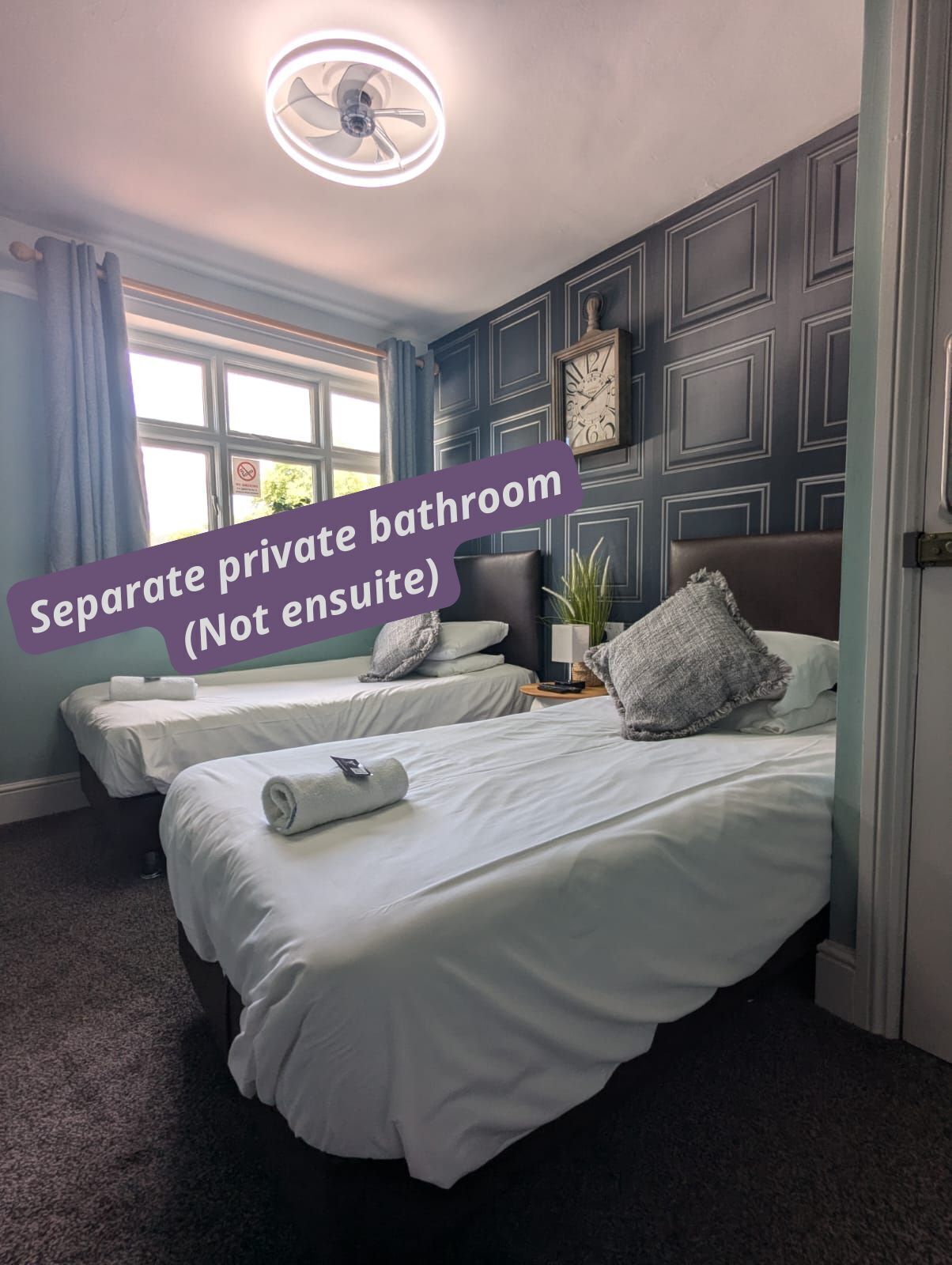 Standard Twin Room, Private Bathroom (Separate Private Bathroom) | 1 bedroom