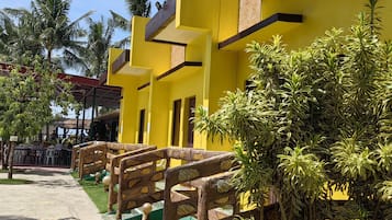 Quarto quádruplo | Fachada