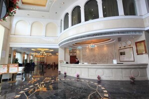 Unclassified image, 4 of 12, button - Vienna International Hotel (Shanghai Daning International Hongkou Guangyue Road Store) (Shanghai)