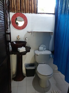 Bathroom - Green Tulum Cabañas & Gardens (Tulum)