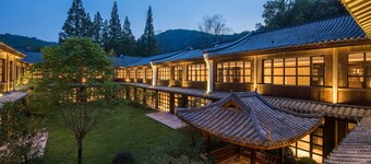 Yagu Resort Hangzhou