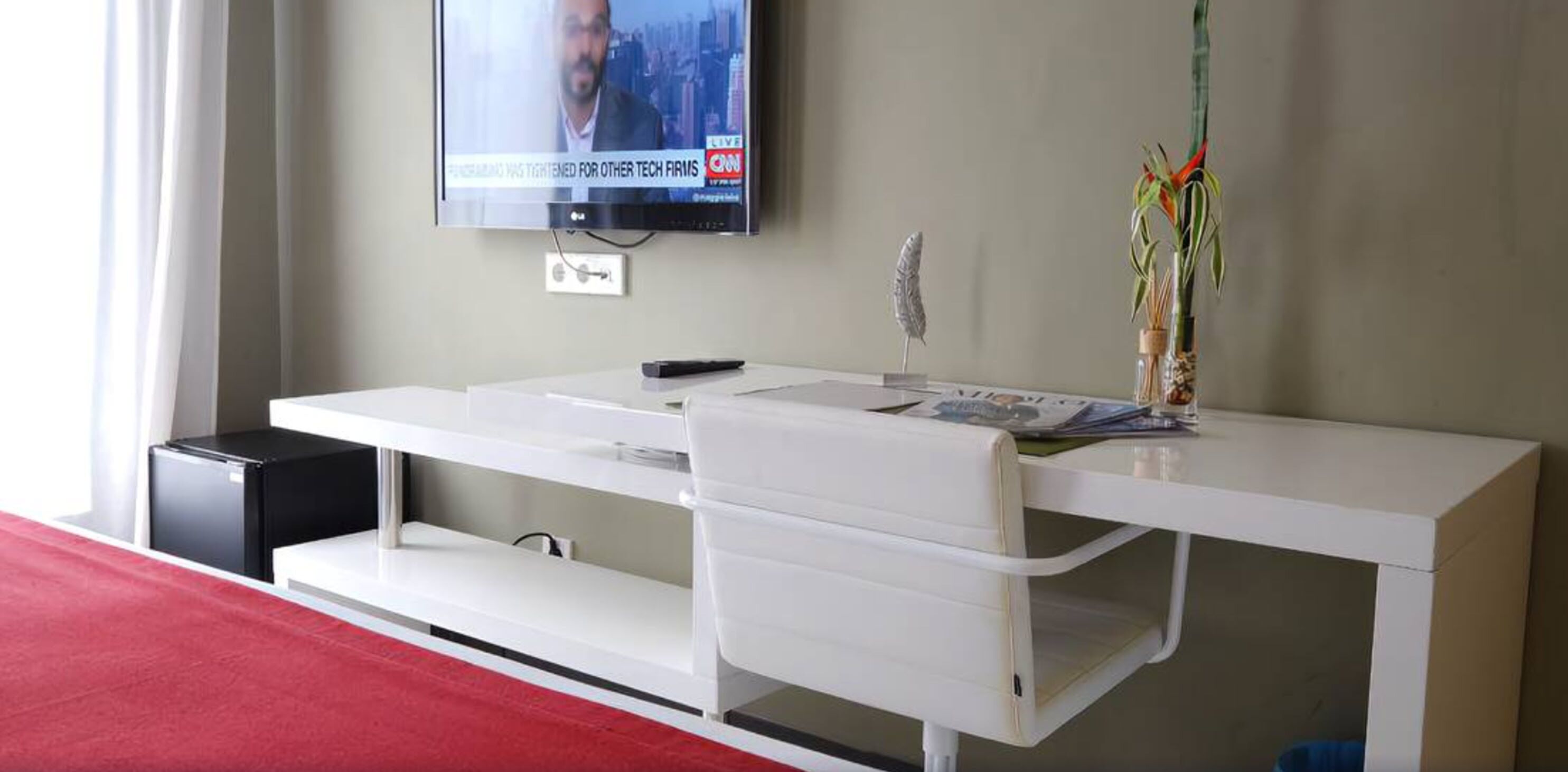 standard double room | room amenity