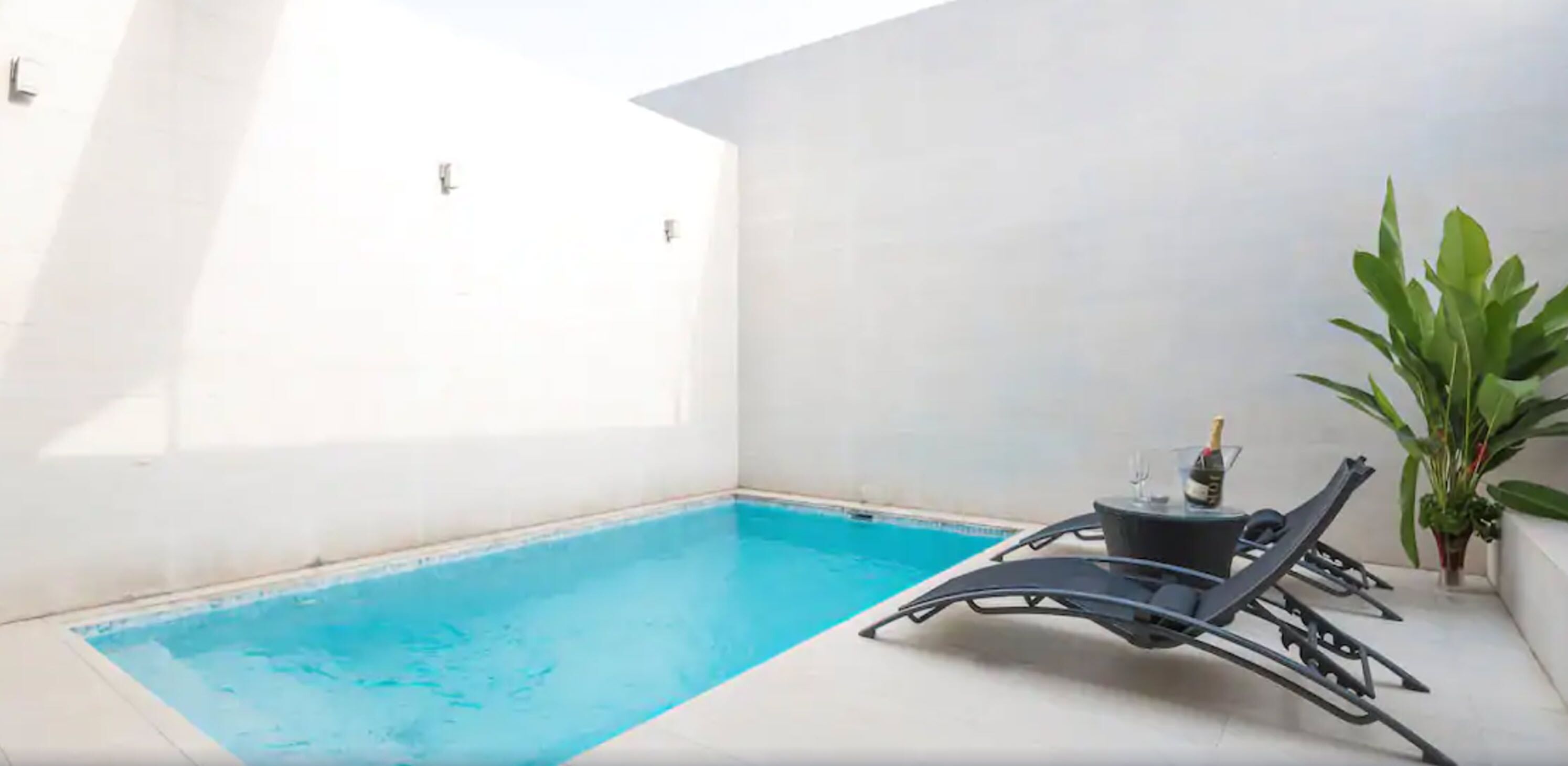 luxury suite | room amenity