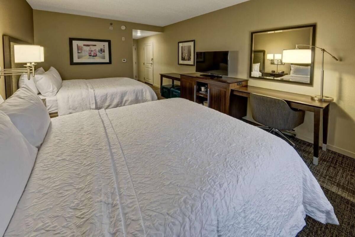 In-room safe, desk, iron/ironing board, WiFi