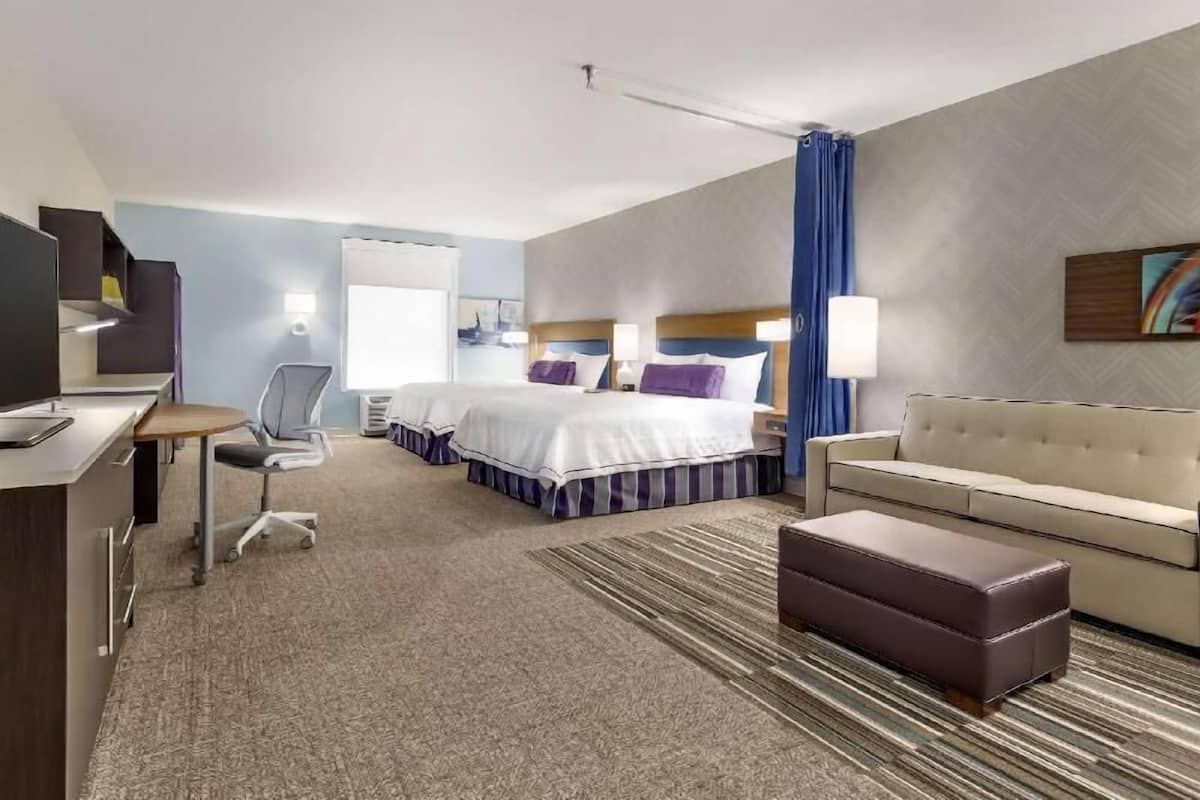 Literie de qualité supérieure, coffres-forts dans les chambres, bureau