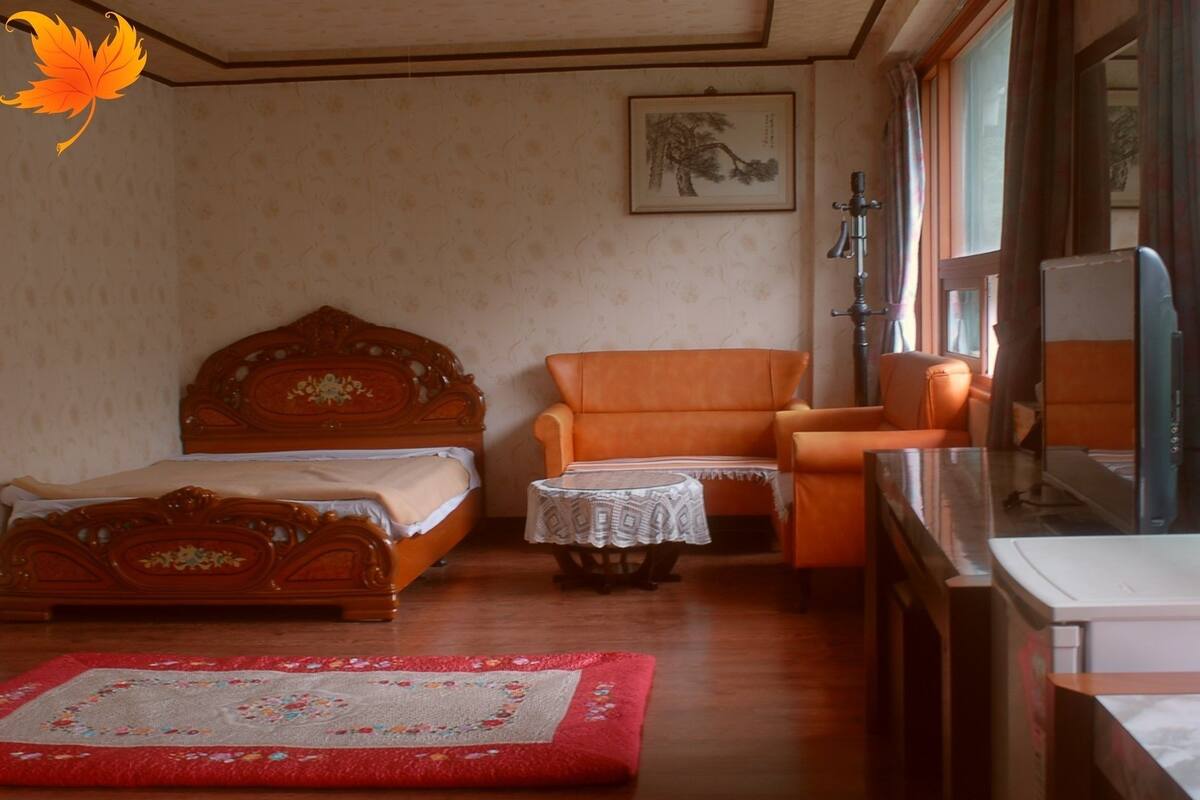 Suite (10 person) | Een gratis minibar, gratis wifi