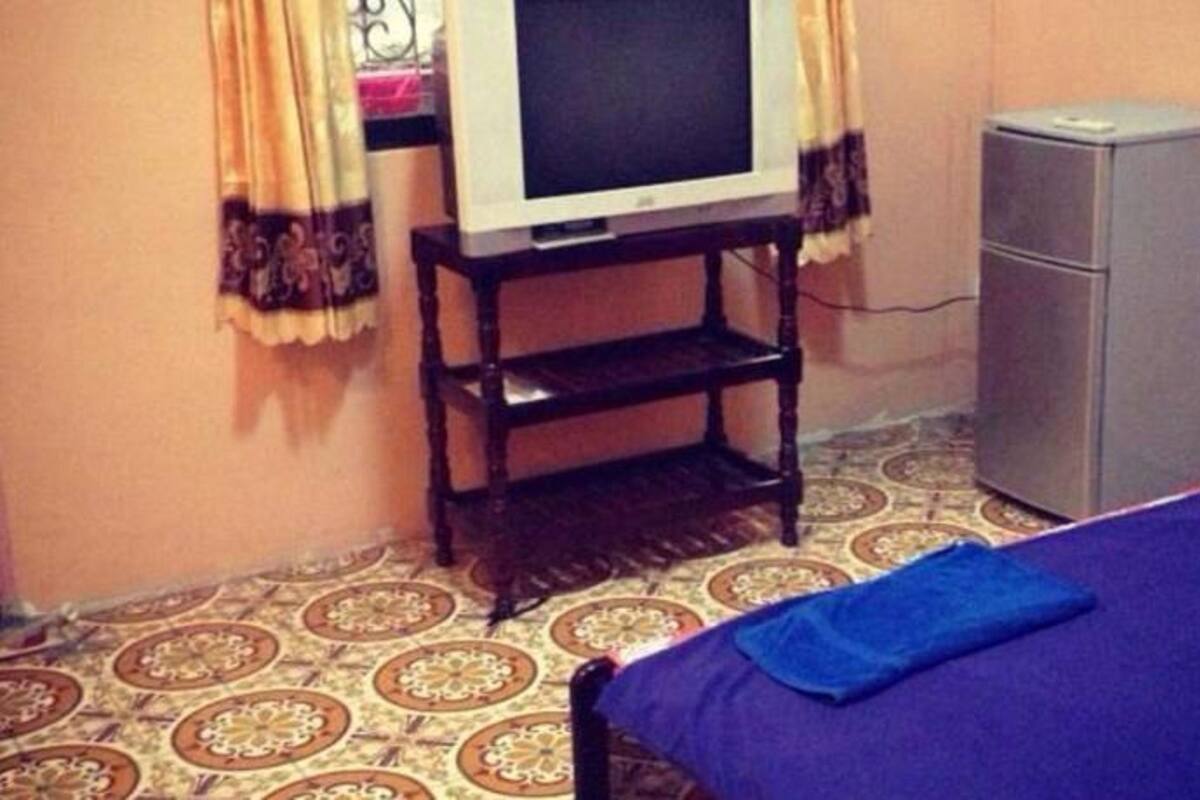 WiFi (free)