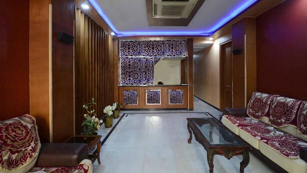Vending machine - Hotel Vishal Residency (New Delhi)