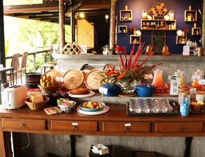 Desayuno continental incluido todos los días 