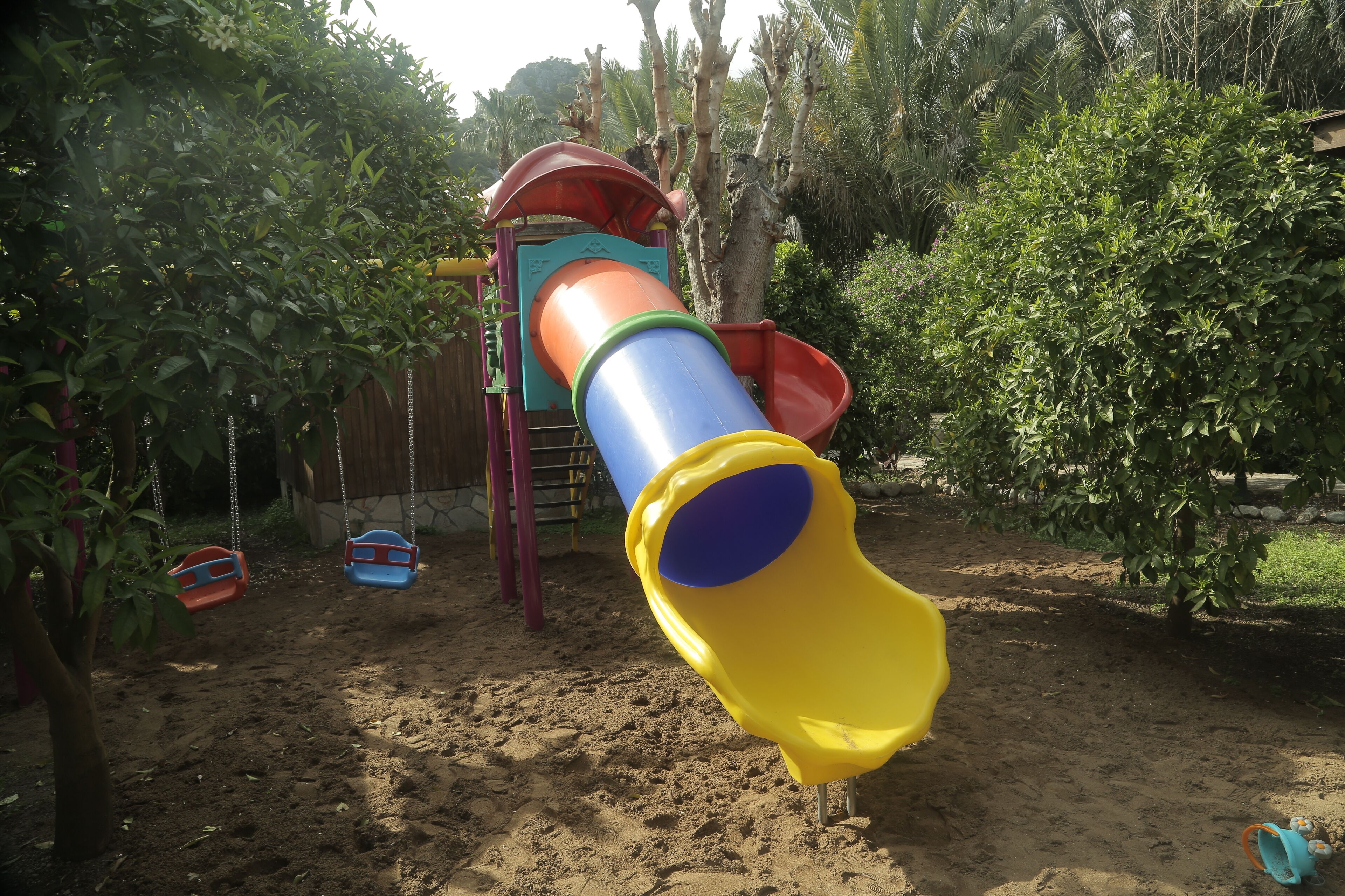 children’s play area – outdoor