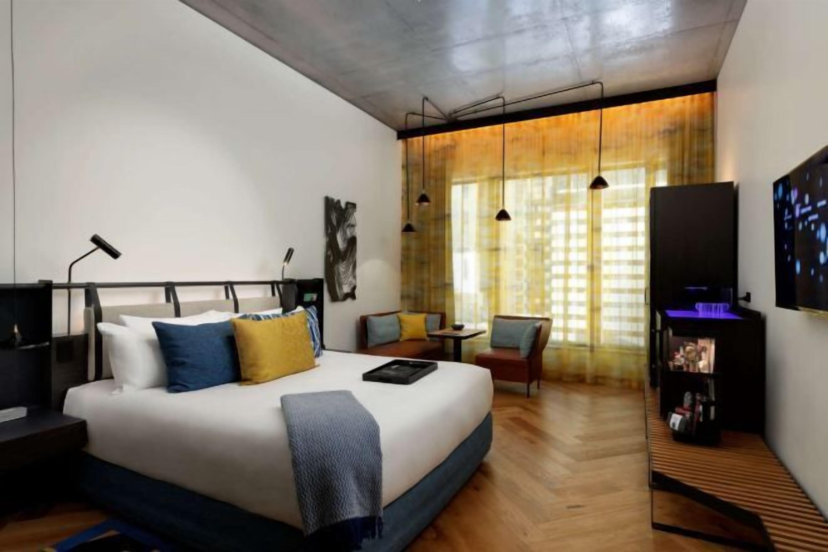 Premium bedding, minibar, in-room safe, blackout curtains