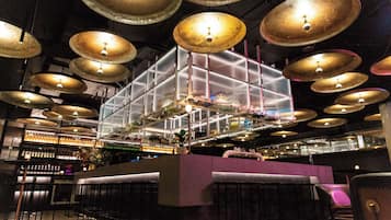 Bar (en el alojamiento)