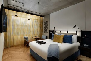 Premium bedding, minibar, in-room safe, blackout drapes