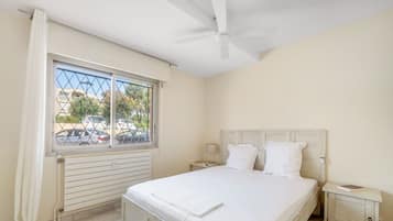 Appartement, 1 chambre, vue jardin | Chambres insonorisées, fer et planche à repasser