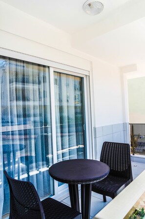 Standard Apartment | Terrace/patio - Ale Apartments Hotel (Konyaalti)