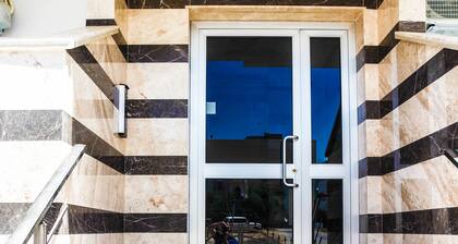 Ale Apartments Hotel