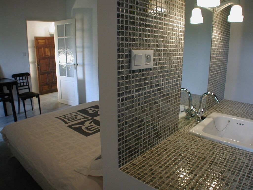 Chambre Double Standard, salle de bains privée | Salle de bain