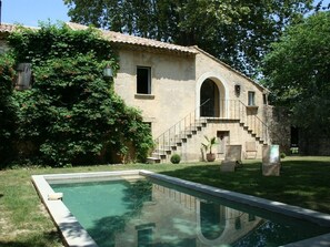 Kamer, privébadkamer (Mas du Cocher) | Exterieur