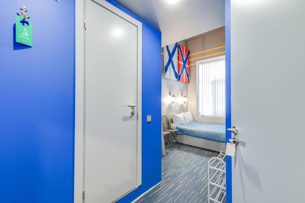 Habitación triple estándar | Escritorio, tabla de planchar con plancha y wifi gratis
